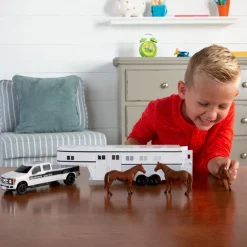 1/32 Ford F-350 Super Duty Pickup with Gooseneck Horse Trailer and Horses
