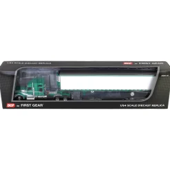 1/64 Green & White Kenworth W990 with Spread Axle Reefer Trailer, DCP by First Gear