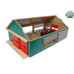 1/32 Green Wooden Stable with Windbreak Netting by Kids Globe