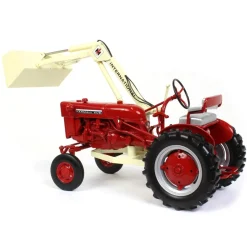 1/16 High Detail 1977 International Harvester Farmall Cub with One-Arm Loader