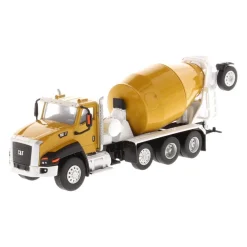 1/64 High Detail Caterpillar CT660 McNeilus Bridgemaster Concrete Mixer