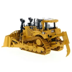 1/50 High Detail Caterpillar D8T Dozer with 8U Blade