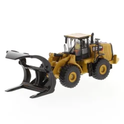 1/87 High Detail Caterpillar 972M Wheel Loader with Log Fork