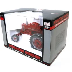 1/16 High Detail IH Farmall 400 LP Wide Front
