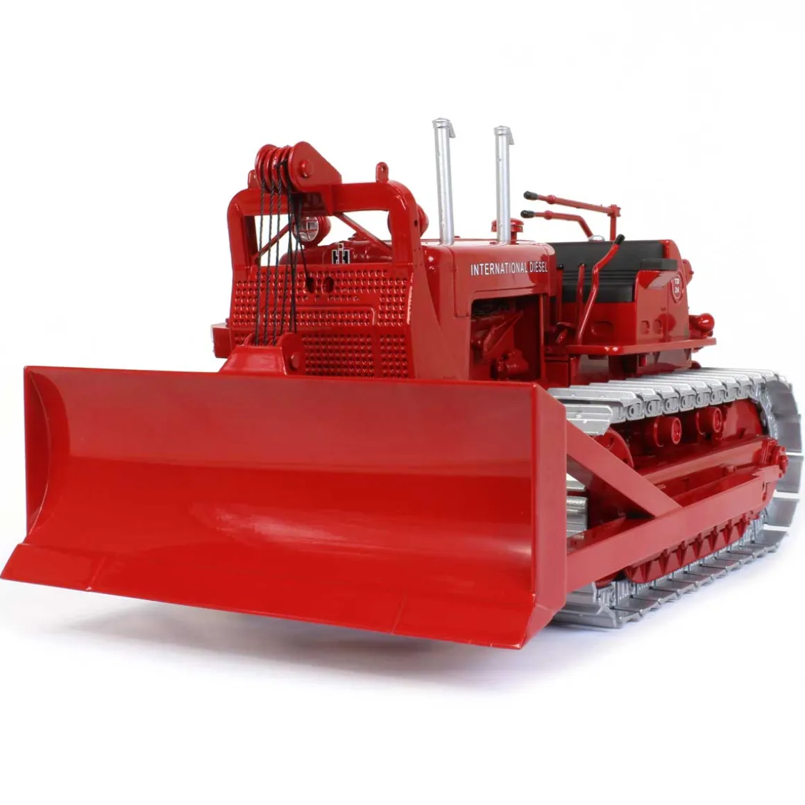 1/25 High Detail International Harvester TD-24 Crawler with Cable Blade