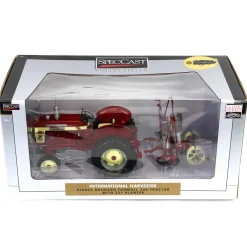 1/16 High Detail Iowa FFA IH Farmall 340 Utility with 251 Planter