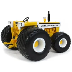 1/16 High Detail Minneapolis Moline G940 with Large Terra Tires