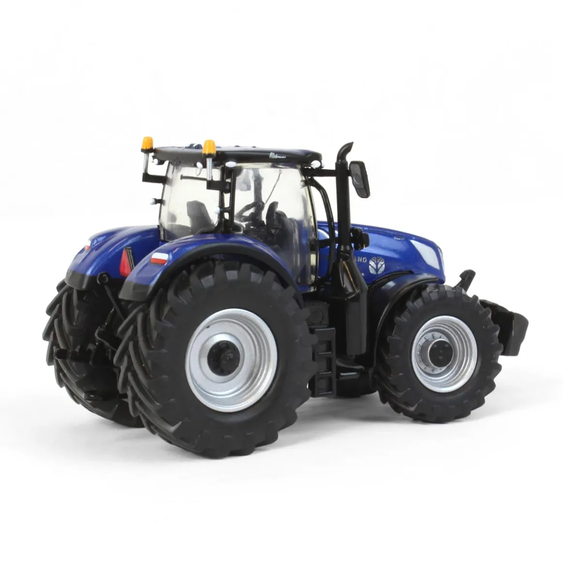 1/64 High Detail New Holland T7.315 w/ MFD & Blue Power Paint Scheme