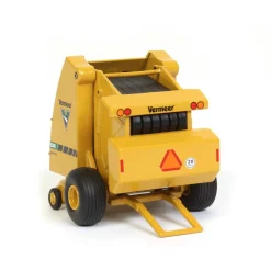 1/64 High Detail Vermeer 604R Round Baler with Bale