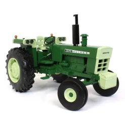 1/16 High Detail White Oliver 2270