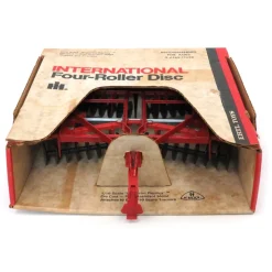 1/16 IH 4 Gang (Roller) Disc from ERTL in Older Box