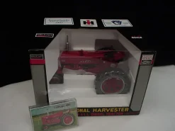 1/16 IH Farmall 400, 2003 PA Farm Show
