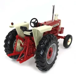 1/16 IH Farmall 1206, 2012 Red Power Round Up Collector Edition