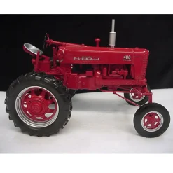 1/16 IH Farmall 400 Gas High Clear, 2003 Lafayette Farm Toy Show