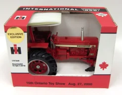 1/16 IH Farmall 856 Wide Front with Canopy, 2000 Ontario Toy Show