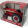 1/16 IH Farmall 560 Wide Front with Wheatland Fenders by ERTL
