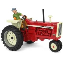 1/16 IH Farmall 1206 with Lowell Davis Figure with Foxfire Farms "Warren" Figurine