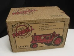 1/16 IH Farmall Red F-20, Iowa Welcome Center Limited Edition
