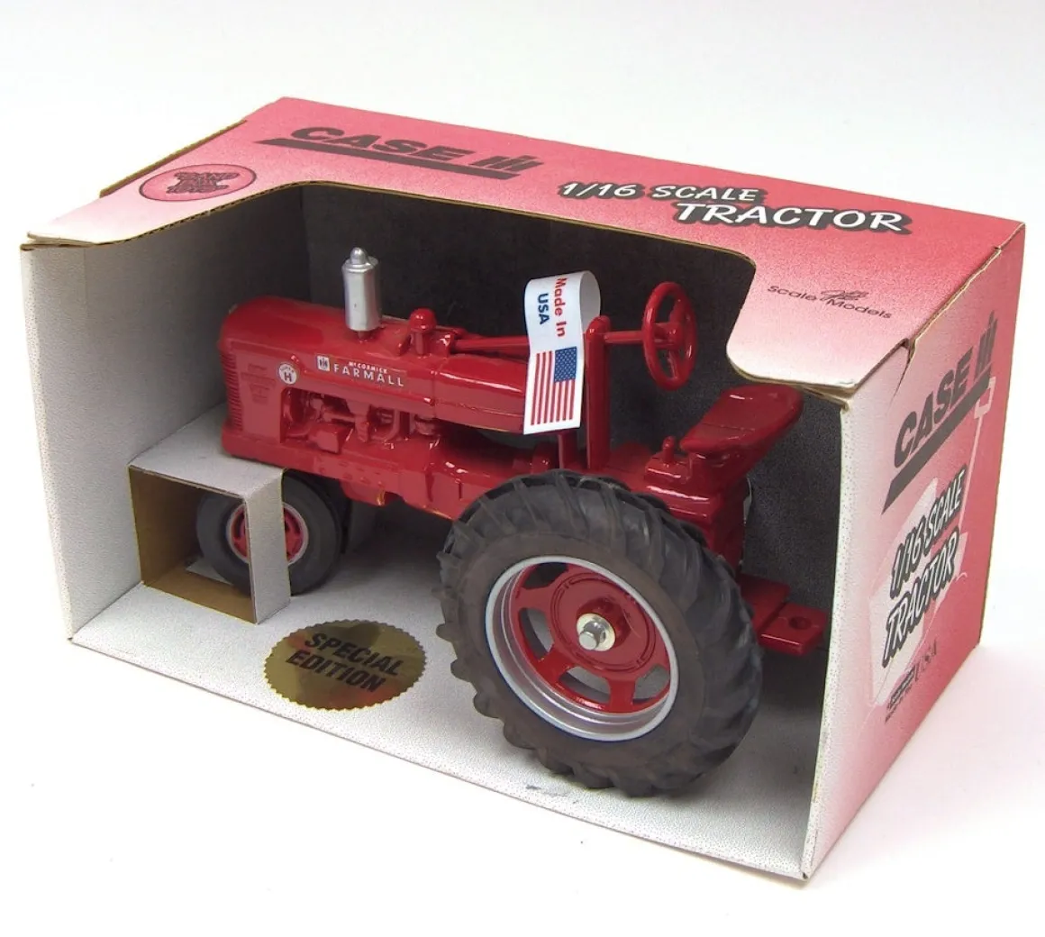 1/16 IH Farmall Super H 2005 Farm Progress Show