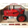 1/16 IH Farmall Super MTA Narrow Front by ERTL
