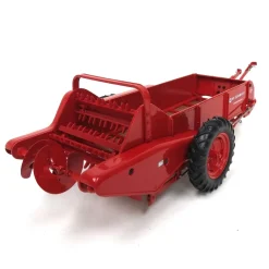 1/16 IH McCormick Model 200 Spreader, ERTL Precision Series #9