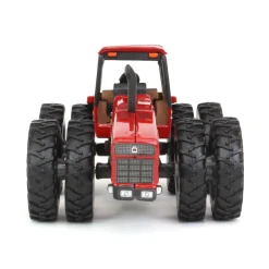1/64 International 6588 2+2 w/ Front & Rear Duals