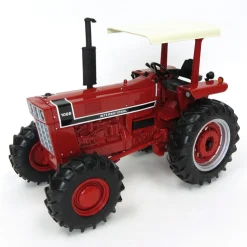 1/16 International 1066 Black Stripe with MFD, ERTL Prestige Collection