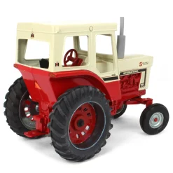 1/16 International 1066 with Cab, 5 Millionth Special Edition