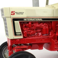 1/16 International 1066 with Cab, 5 Millionth Special Edition