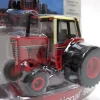 1/64 International 986 with Duals and Tri-Stripe Decal