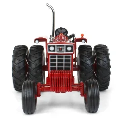 1/16 International Harvester 1066 Black Stripe with Rear Duals, ERTL Prestige Collection