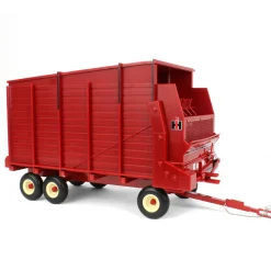 1/16 International Harvester 120 Forage Wagon with Tandem Axle
