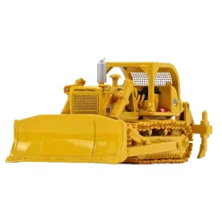 1/87 International Harvester TD-25 Crawler with ROPS & Ripper by First Gear