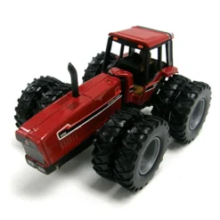 1/64 International Harvester 6388 with Front & Rear Duals
