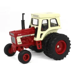 1/64 International Harvester 966 Turbo with Duals and FFA Logo