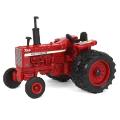 1/64 International Harvester Farmall 1456 with Rear Duals & FFA Logo