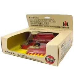 1/80 International Harvester Combine with Both Heads