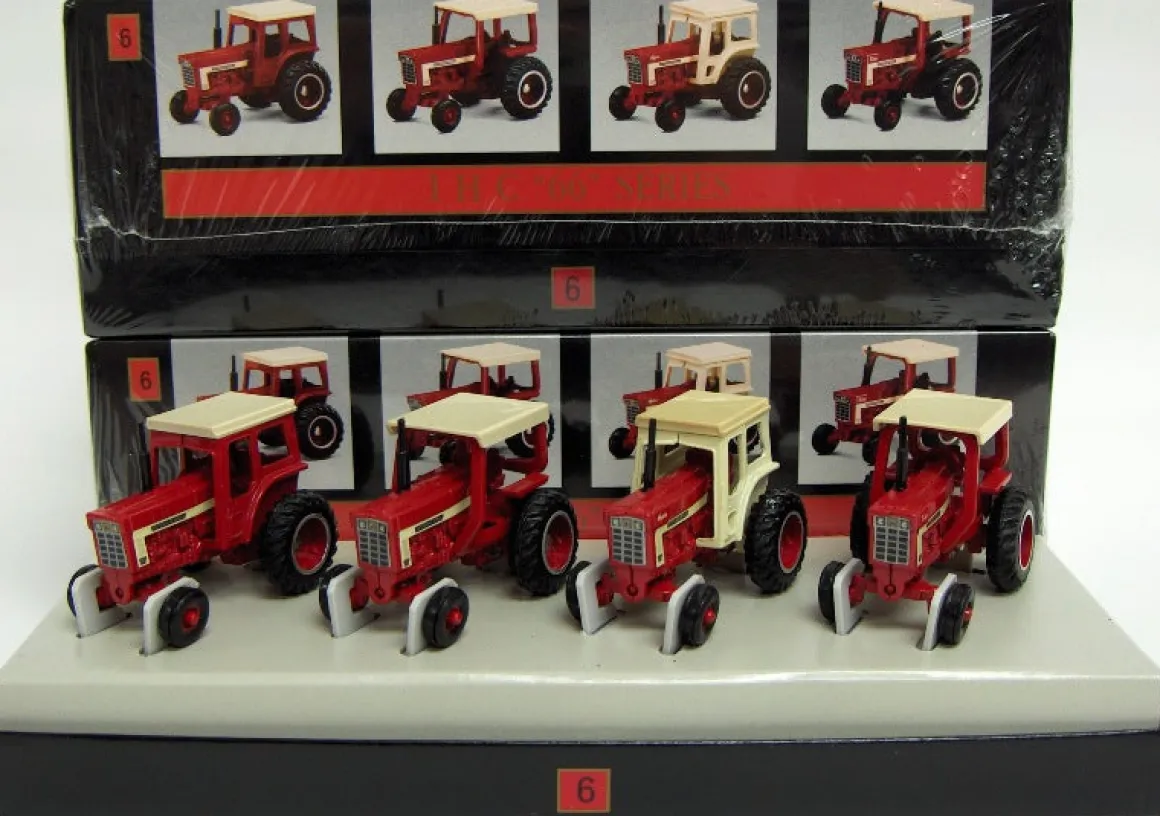 1/64 International Harvester 66 Series Limited Edition Set #6