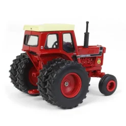 1/64 International Harvester 1466 Black Stripe Wide Front with FFA Logo