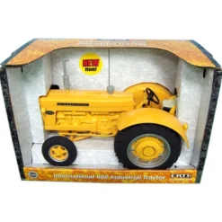 1/16 International Harvester 660 Industrial Diesel with Die-cast Rear Rims