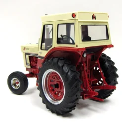 1/16 International Harvester 1066 5 Millionth, IA Chapter 5 Red Power Collector Edition