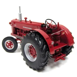 1/16 International Harvester W400 Gas High Detail