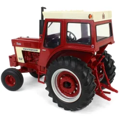 1/16 International Harvester 1066 with Cab, ERTL Prestige Collection