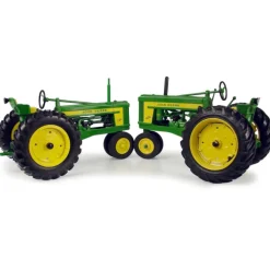 1/16 John Deere 520 & 620 50th Anniversary Collector Set