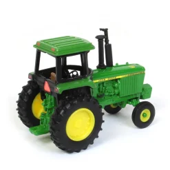 1/64 John Deere 4440 Cab with FFA Logo