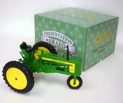 1/16 John Deere 520 HI-Crop, 2002 Award Edition
