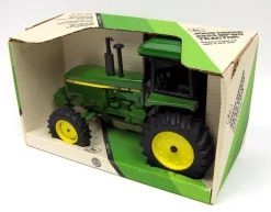 1/16 John Deere 4955 MFD Tractor with Cab by ERTL
