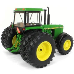 1/16 John Deere 4450 MFWD with Rear Duals, 2022 National Farm Toy Museum