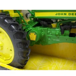 1/16 John Deere 620 Narrow Front, 2002 PA Farm Show