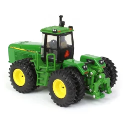 1/64 John Deere 8760 Tractor with Front & Rear Duals